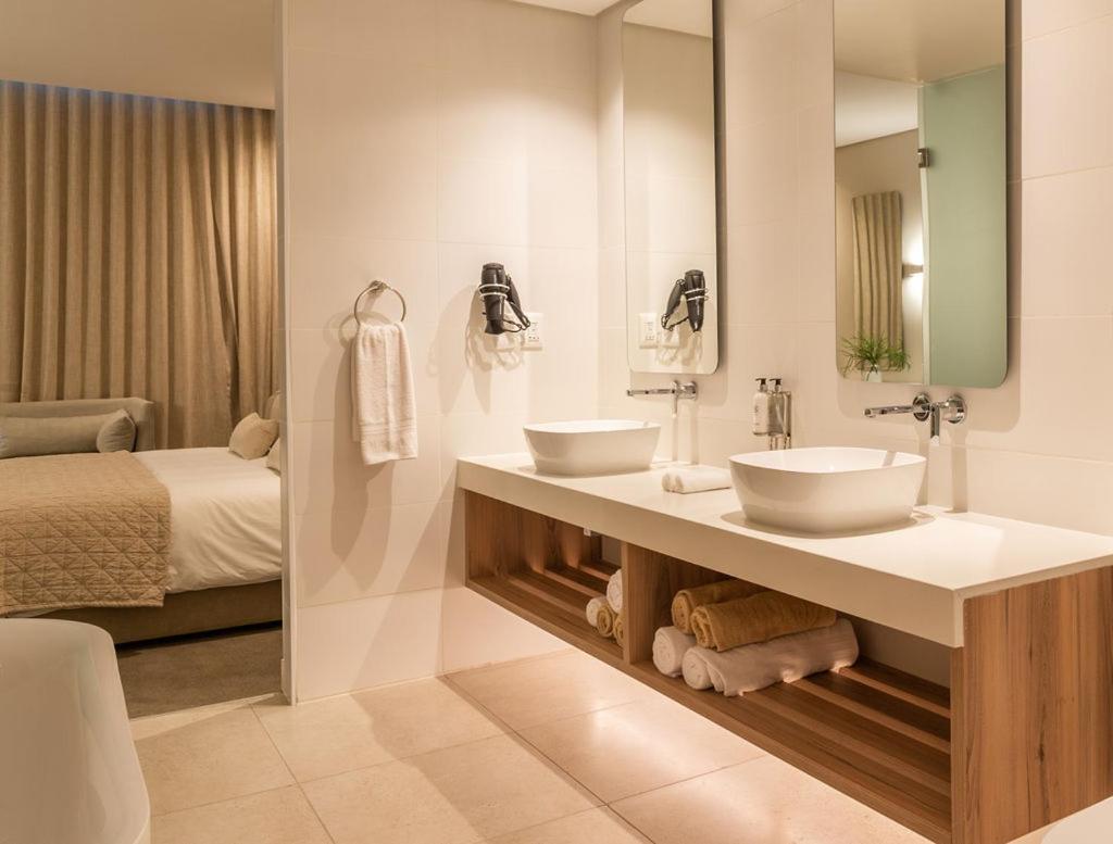 Bluewater Bay Sunrise Hotel Amsterdamhoek Eksteriør bilde